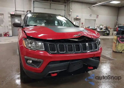 2018 Jeep Compass Trailhawk 4X4 from USA, damaged, VIN 3C4NJDDB9JT470005